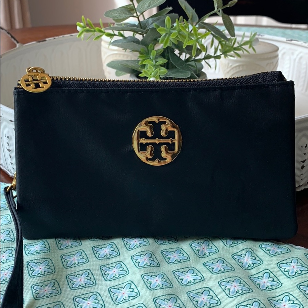 Tory Burch Wristlet